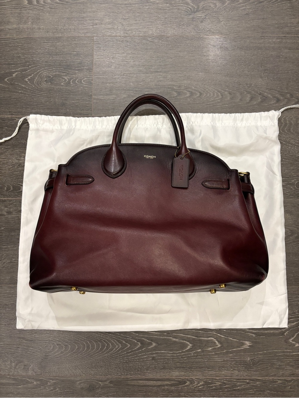 Coach Empire 40 in Brass/Merlot